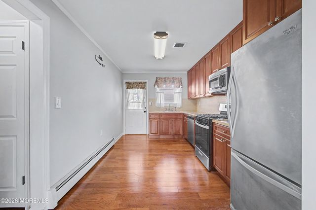 2 Virgin Islands Drive, Toms River, NJ 08757