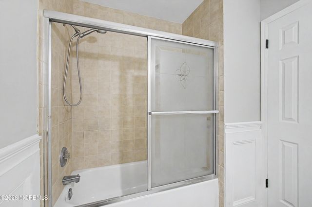 2 Virgin Islands Drive, Toms River, NJ 08757