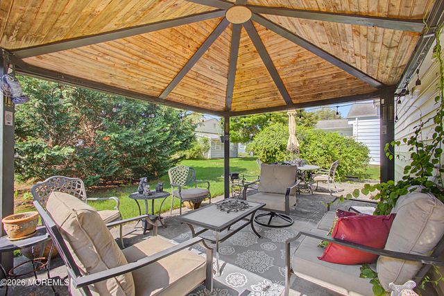 2 Virgin Islands Drive, Toms River, NJ 08757