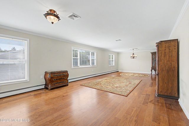 2 Virgin Islands Drive, Toms River, NJ 08757