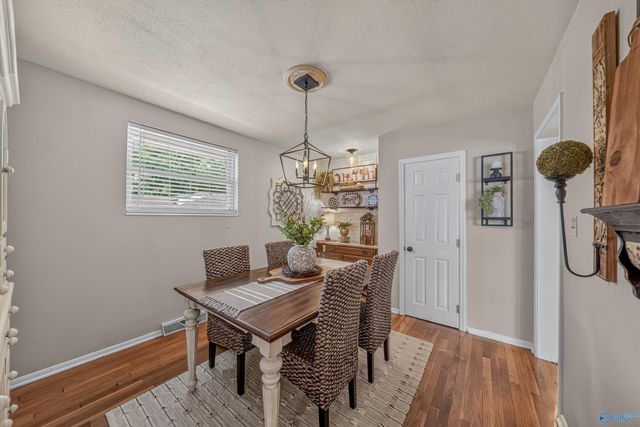 505 Jeffery Drive NW, Huntsville, AL 35806