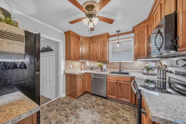 505 Jeffery Drive NW, Huntsville, AL 35806