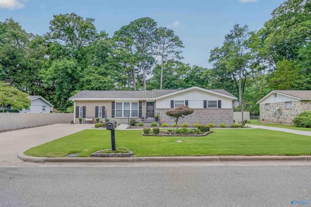 505 Jeffery Drive NW, Huntsville, AL 35806