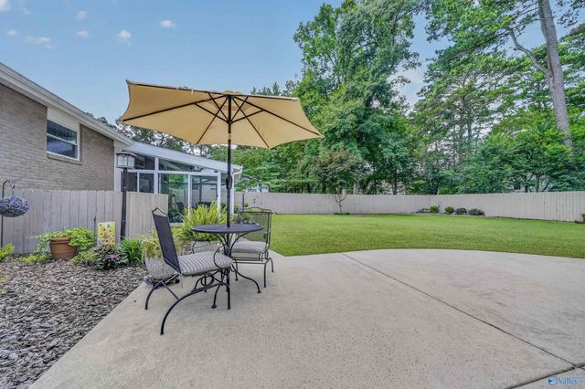 505 Jeffery Drive NW, Huntsville, AL 35806