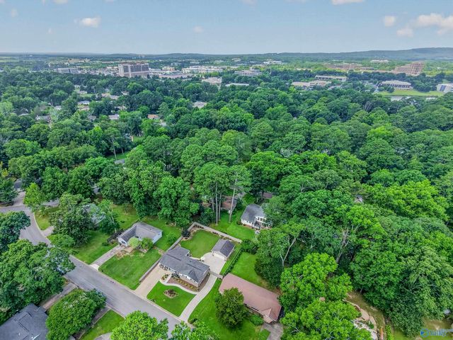 505 Jeffery Drive NW, Huntsville, AL 35806
