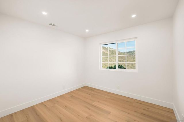 11337 Caprice Pl, Escondido, CA 92026