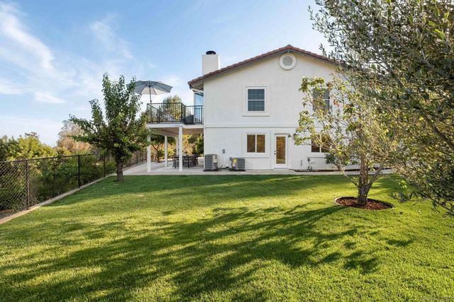 11337 Caprice Pl, Escondido, CA 92026