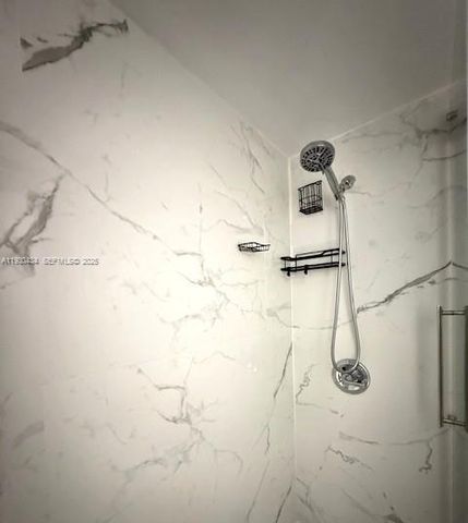 3660 NE 166th St 506, North Miami Beach, FL 33160