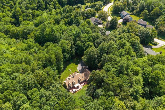 22 Lang Drive, Essex, VT 05452