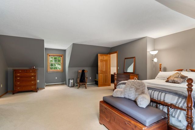 22 Lang Drive, Essex, VT 05452