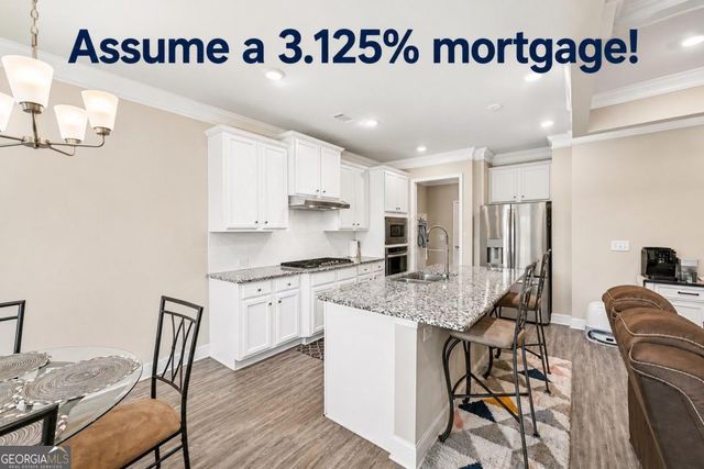 121 Mitchem Creek Drive, Loganville, GA 30052