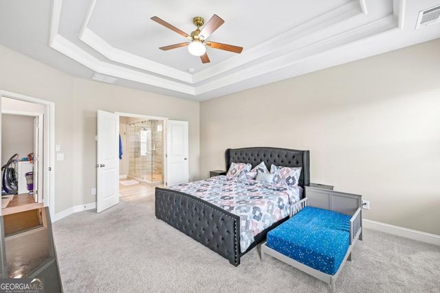 121 Mitchem Creek Drive, Loganville, GA 30052