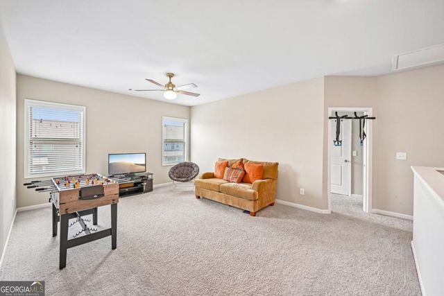 121 Mitchem Creek Drive, Loganville, GA 30052