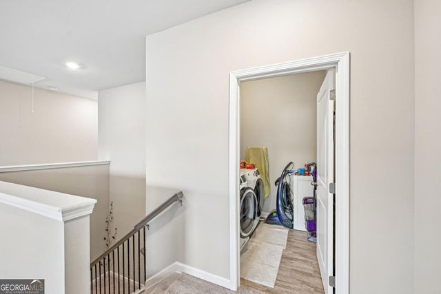 121 Mitchem Creek Drive, Loganville, GA 30052