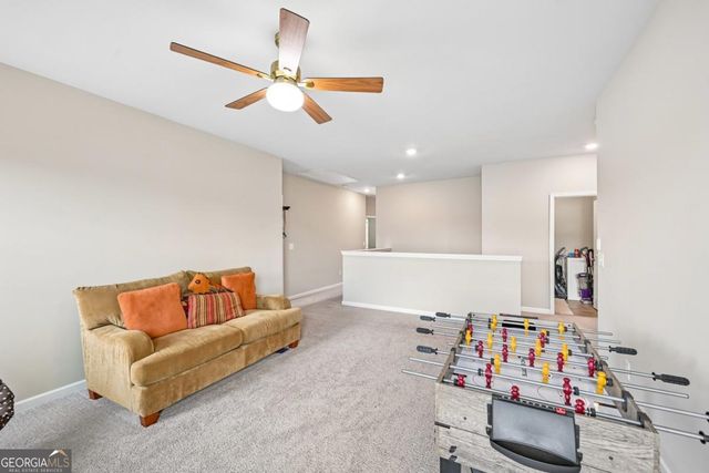 121 Mitchem Creek Drive, Loganville, GA 30052