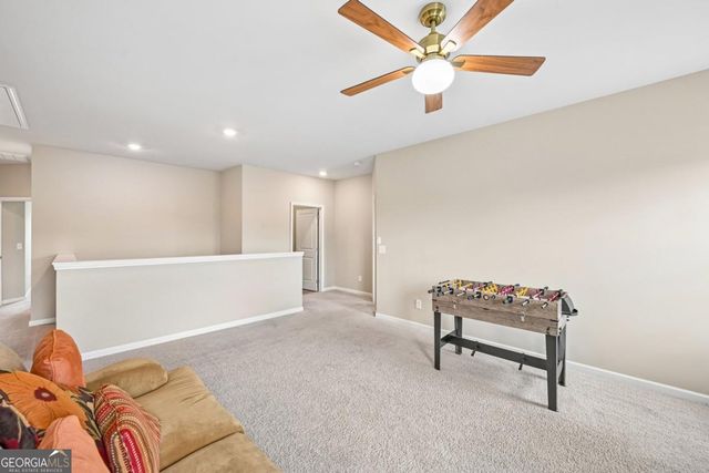 121 Mitchem Creek Drive, Loganville, GA 30052