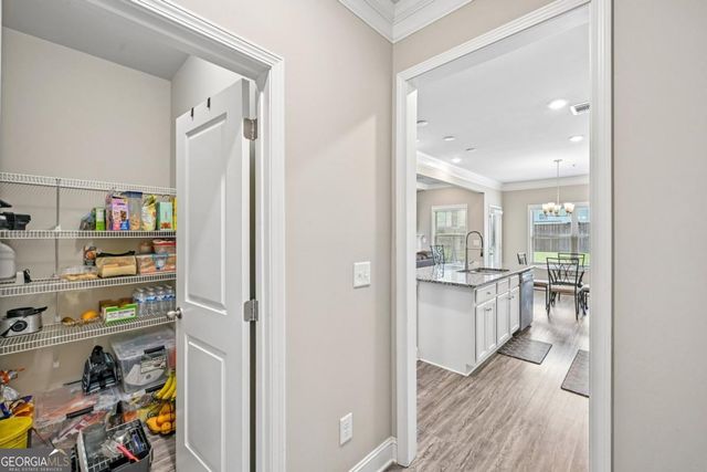 121 Mitchem Creek Drive, Loganville, GA 30052