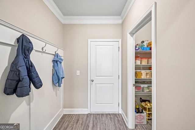 121 Mitchem Creek Drive, Loganville, GA 30052