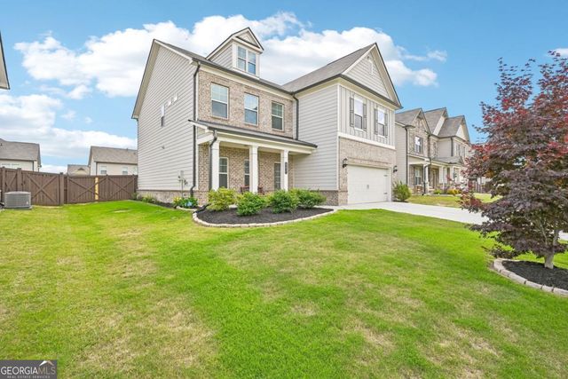 121 Mitchem Creek Drive, Loganville, GA 30052