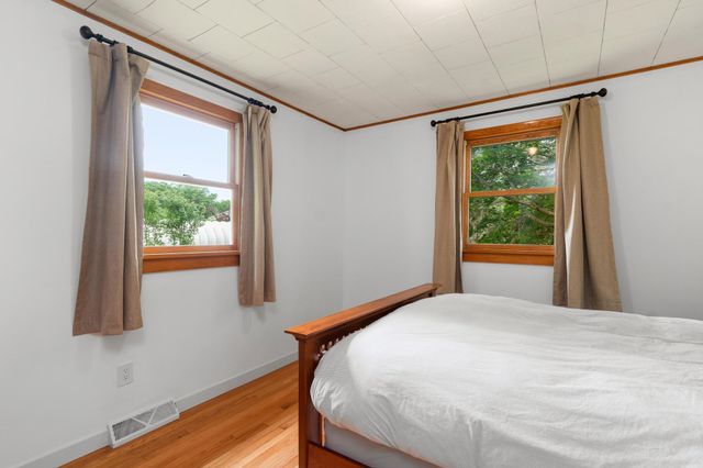 85 Jericho Road, Essex, VT 05452