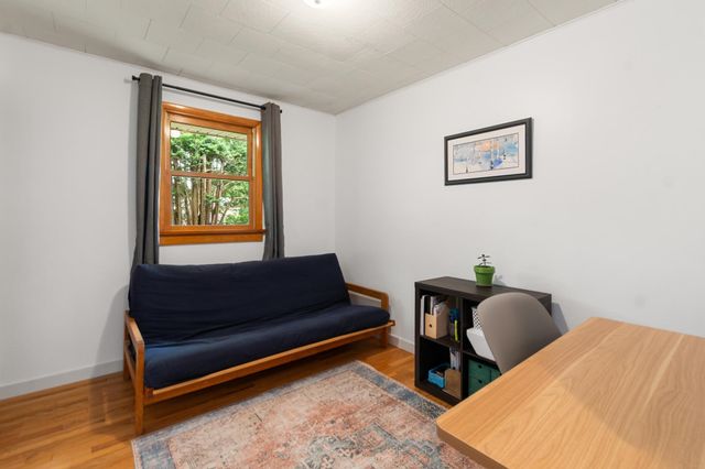 85 Jericho Road, Essex, VT 05452