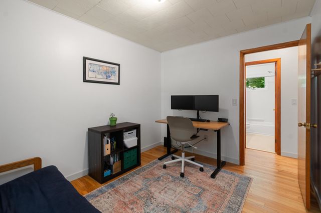 85 Jericho Road, Essex, VT 05452