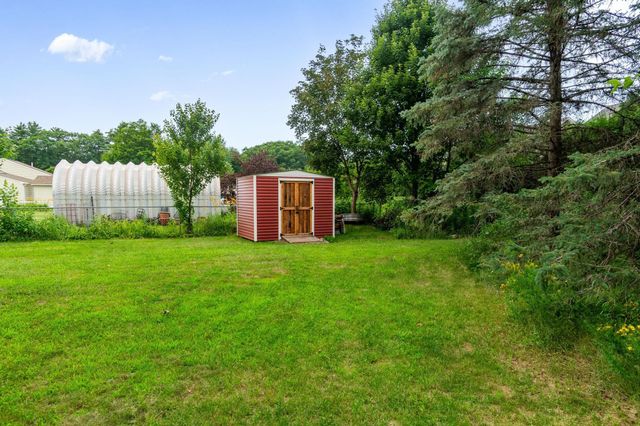 85 Jericho Road, Essex, VT 05452