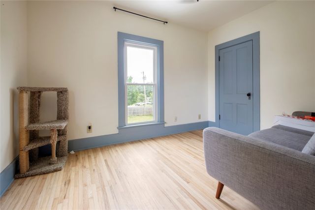 804 Summer Street, Grinnell, IA 50112