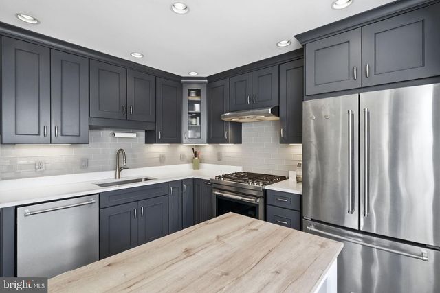 505 WATERFORD CT, New Hope, PA 18938