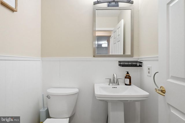 505 WATERFORD CT, New Hope, PA 18938