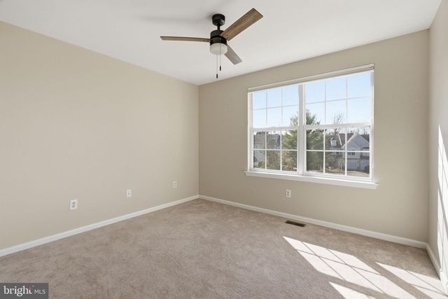 505 WATERFORD CT, New Hope, PA 18938