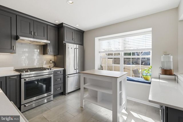 505 WATERFORD CT, New Hope, PA 18938