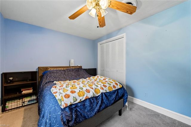 2337 N Wolfsnare DR, Virginia Beach, VA 23454