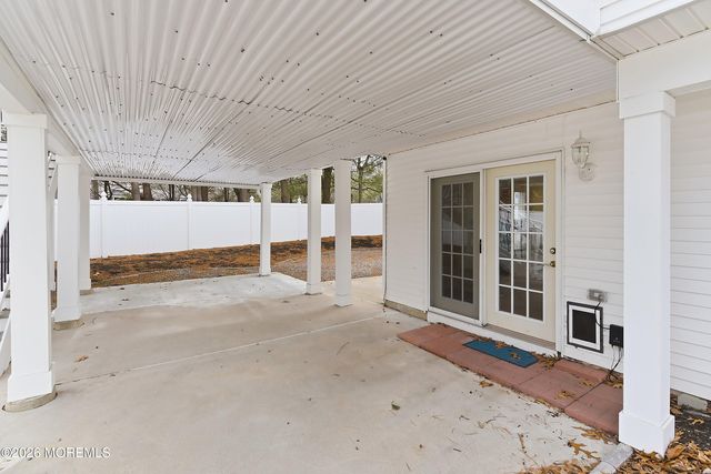 2 Weasel Creek Court, Howell, NJ 07731