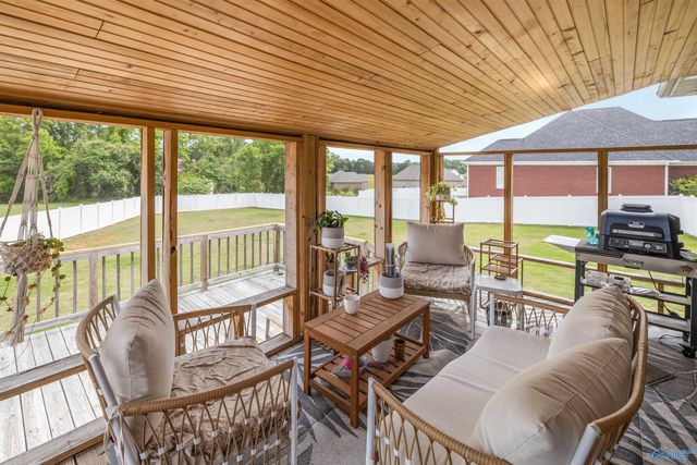 55 Rolling Brook Drive, Rogersville, AL 35652