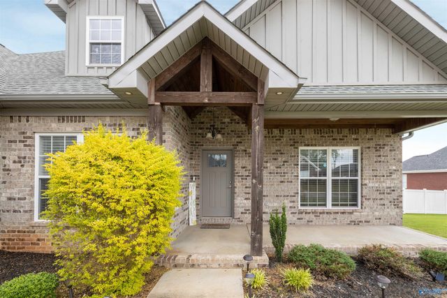 55 Rolling Brook Drive, Rogersville, AL 35652