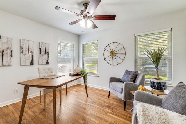 2417 San Paula Avenue, Dallas, TX 75228