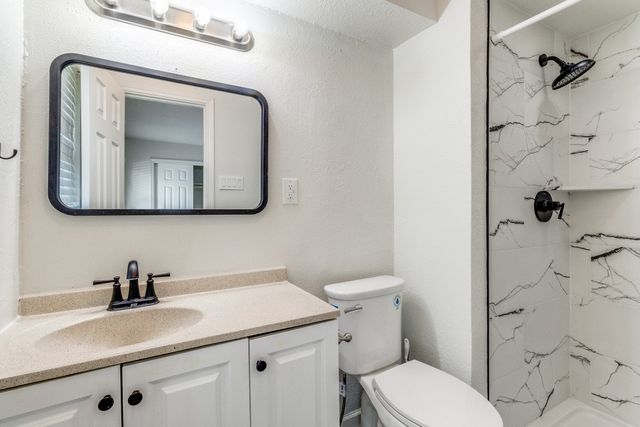 2417 San Paula Avenue, Dallas, TX 75228