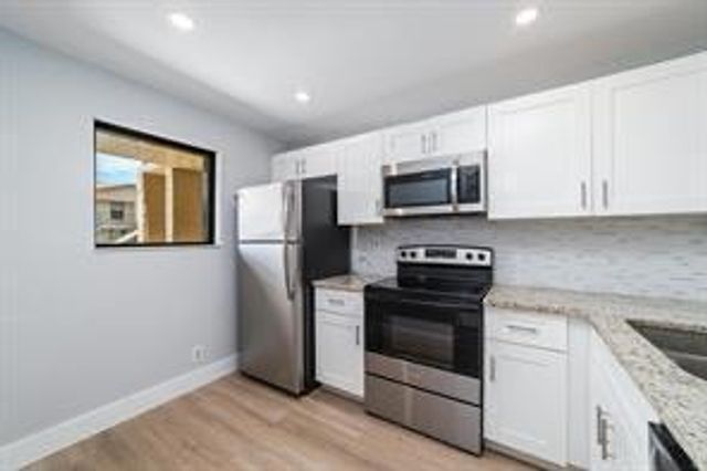 9431 Boca Cove Circle 1001, Boca Raton, FL 33428