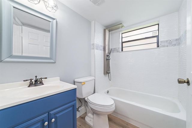 9431 Boca Cove Circle 1001, Boca Raton, FL 33428