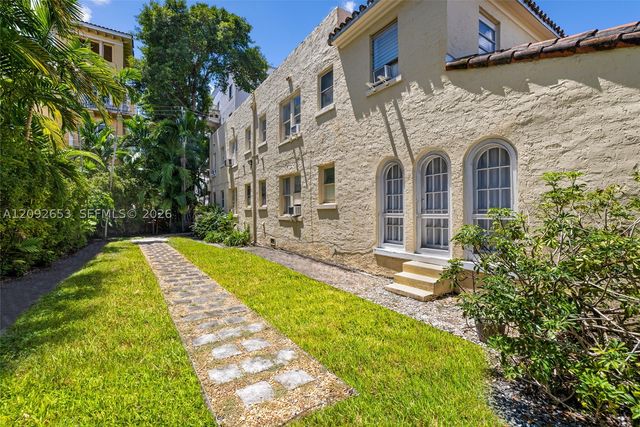 114 Menores Ave, Coral Gables, FL 33134
