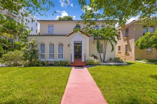 114 Menores Ave, Coral Gables, FL 33134