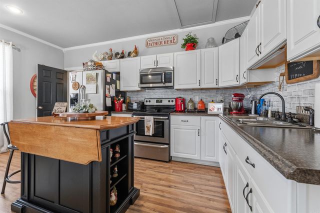 37 Lindulake Dr, Cabot, AR 72023