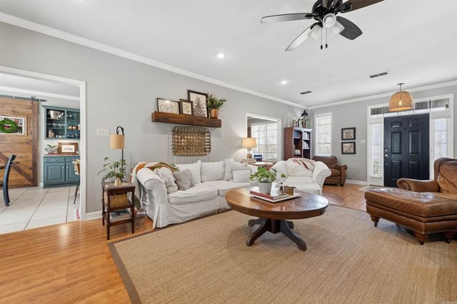 37 Lindulake Dr, Cabot, AR 72023