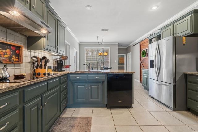 37 Lindulake Dr, Cabot, AR 72023