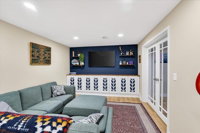 7121 Lindfield Road, Madison, WI 53719