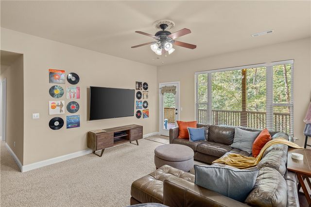 12 Riviera Drive, Rogers, AR 72756