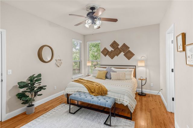 12 Riviera Drive, Rogers, AR 72756