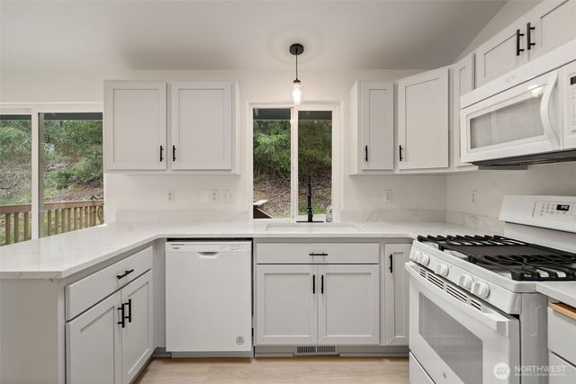 6229 SE Grandridge Drive, Port Orchard, WA 98367