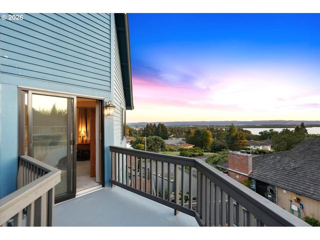 8000 Nw 16TH Ave, Vancouver, WA 98665